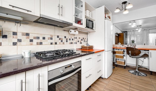 Återförsäljning - Town House -
Torrevieja - Calas Blanca