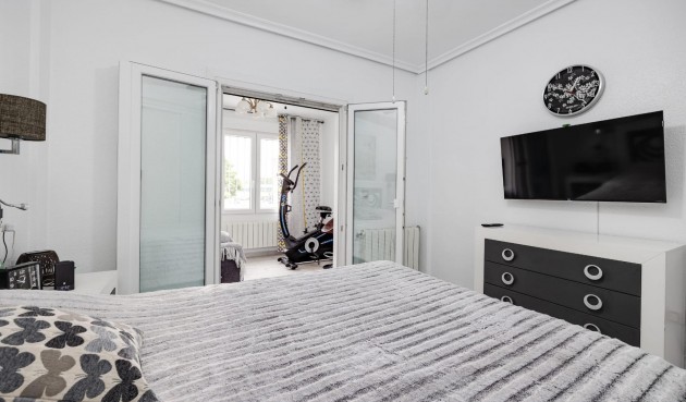 Återförsäljning - Town House -
Torrevieja - Calas Blanca