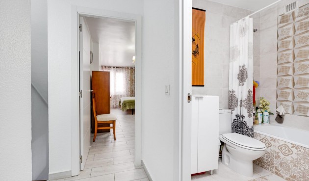 Återförsäljning - Town House -
Torrevieja - Calas Blanca