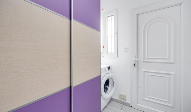 Återförsäljning - Town House -
Torrevieja - Calas Blanca