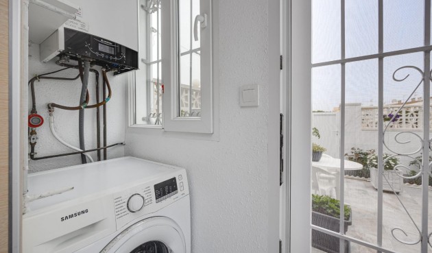 Återförsäljning - Town House -
Torrevieja - Calas Blanca