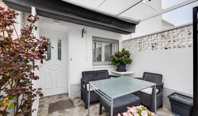 Återförsäljning - Town House -
Torrevieja - Calas Blanca