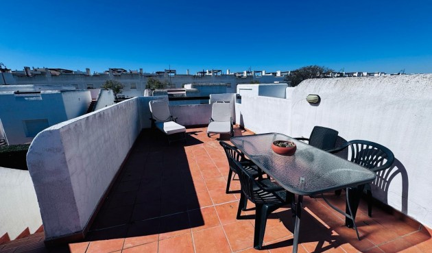 Återförsäljning - Villa -
Alhama De Murcia - Condado De Alhama