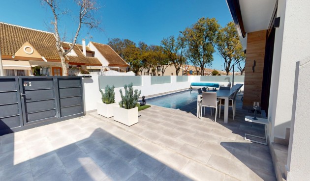 Återförsäljning - Villa -
Los Alcazares - Costa Calida