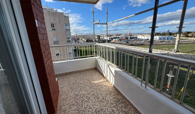 Återförsäljning - Apartment -
Torrevieja - Costa Blanca