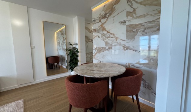 Återförsäljning - Apartment -
Torrevieja - Costa Blanca