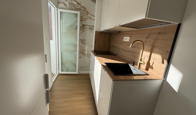 Återförsäljning - Apartment -
Torrevieja - Costa Blanca