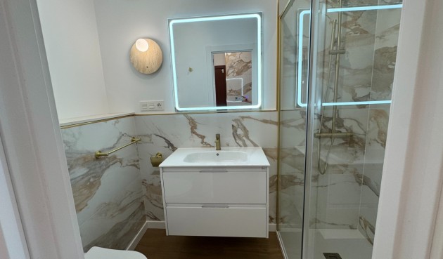 Återförsäljning - Apartment -
Torrevieja - Costa Blanca