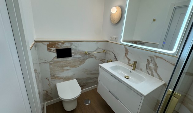 Återförsäljning - Apartment -
Torrevieja - Costa Blanca