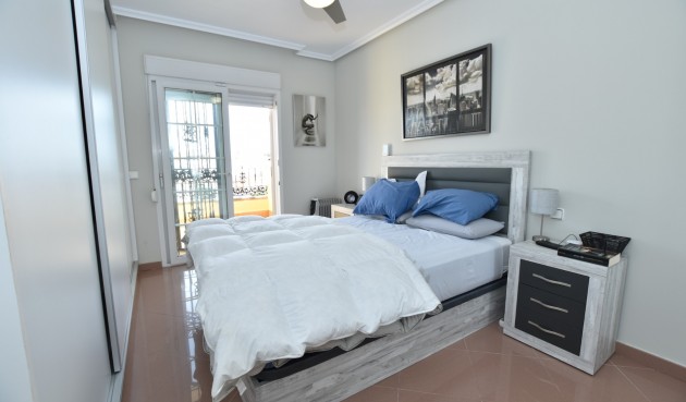 Återförsäljning - Villa -
Orihuela Costa - Costa Blanca