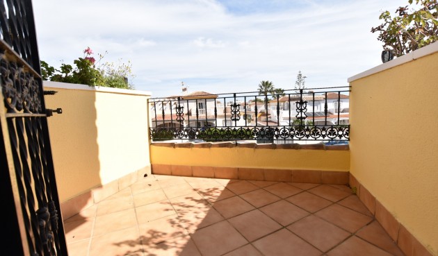 Återförsäljning - Villa -
Orihuela Costa - Costa Blanca