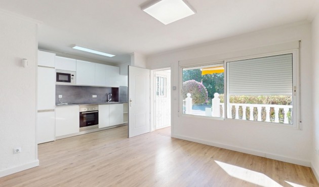 Återförsäljning - Apartment -
Orihuela Costa - Costa Blanca