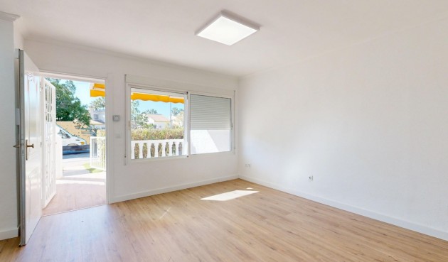 Återförsäljning - Apartment -
Orihuela Costa - Costa Blanca