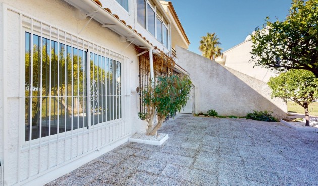 Återförsäljning - Apartment -
Orihuela Costa - Costa Blanca