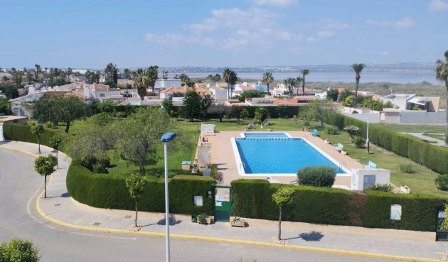 Återförsäljning - Villa -
Torrevieja - La Siesta - El Salado - Torreta