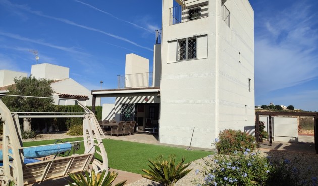 Reventa - Villa -
Peraleja Golf - Inland