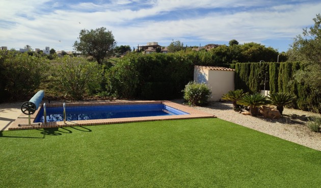 Reventa - Villa -
Peraleja Golf - Inland