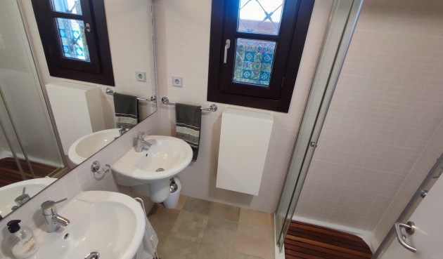 Reventa - Villa -
Peraleja Golf - Inland