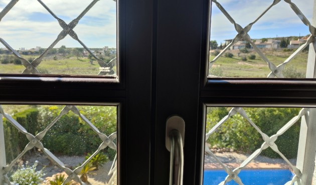 Reventa - Villa -
Peraleja Golf - Inland