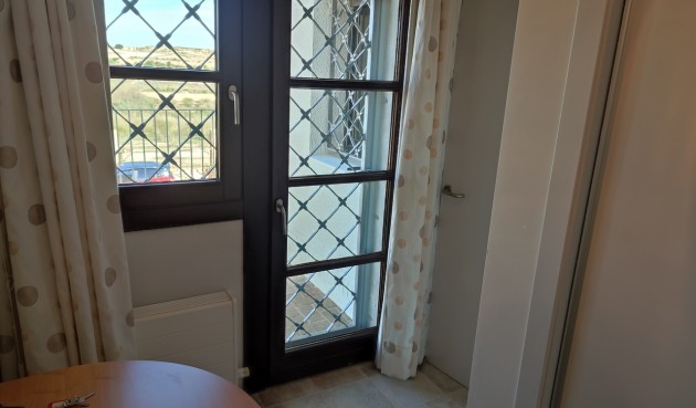 Reventa - Villa -
Peraleja Golf - Inland