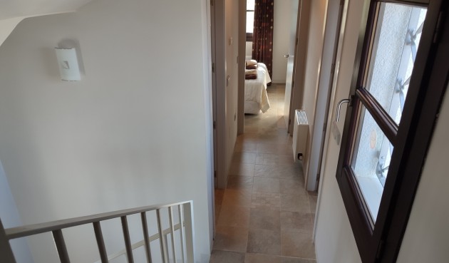 Reventa - Villa -
Peraleja Golf - Inland