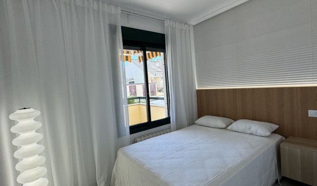 Återförsäljning - Apartment -
Orihuela Costa - Costa Blanca