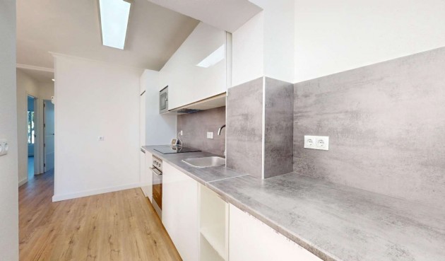 Återförsäljning - Bungalow -
Orihuela - Inland