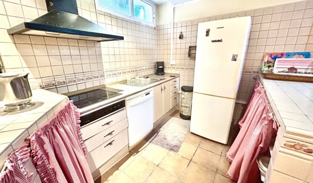 Återförsäljning - Villa -
La Mata - Costa Blanca