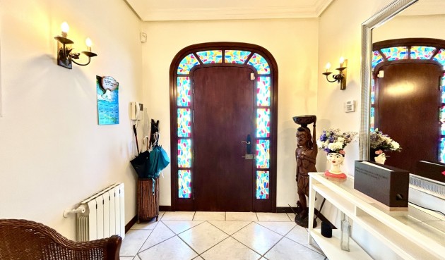 Återförsäljning - Villa -
La Mata - Costa Blanca