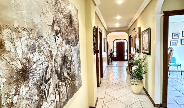 Återförsäljning - Villa -
La Mata - Costa Blanca