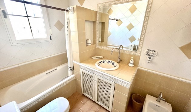 Återförsäljning - Villa -
La Mata - Costa Blanca