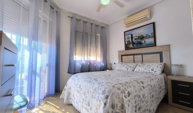 Återförsäljning - Villa -
El Raso - Costa Blanca