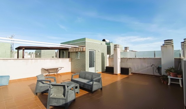 Återförsäljning - Takvåning -
Orihuela Costa - Costa Blanca