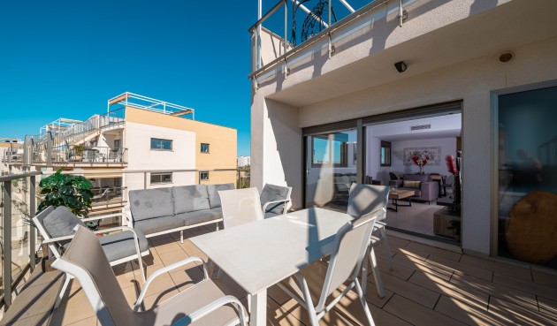 Korttidsuthyrning - Takvåning -
Villamartin - Orihuela Costa