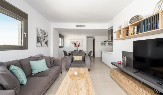 Korttidsuthyrning - Takvåning -
Villamartin - Orihuela Costa