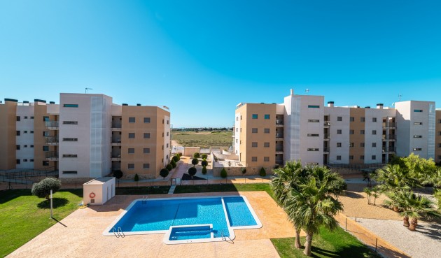 Korttidsuthyrning - Takvåning -
Villamartin - Orihuela Costa