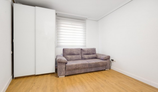 Återförsäljning - Apartment -
Torrevieja - Centro
