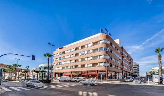 Återförsäljning - Apartment -
Torrevieja - Centro