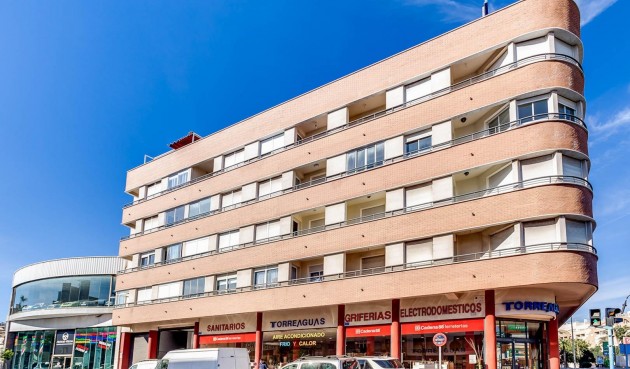 Återförsäljning - Apartment -
Torrevieja - Centro