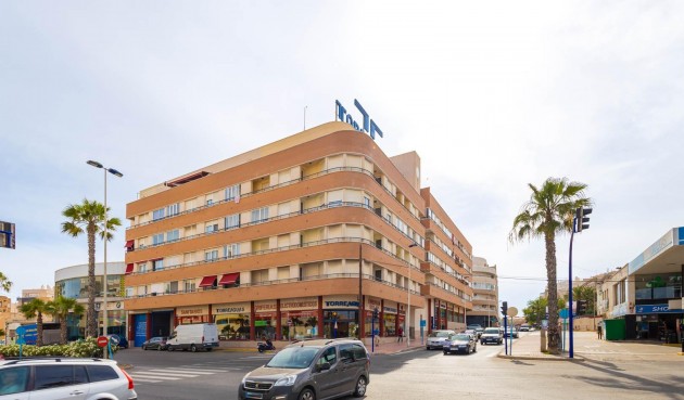 Återförsäljning - Apartment -
Torrevieja - Centro