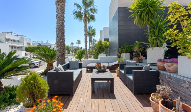 Återförsäljning - Villa -
Orihuela Costa - Costa Blanca