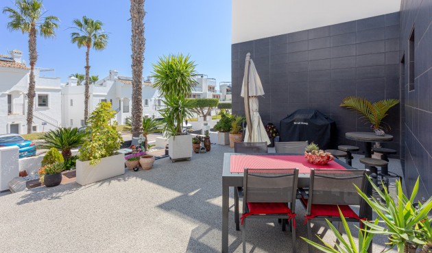 Återförsäljning - Villa -
Orihuela Costa - Costa Blanca