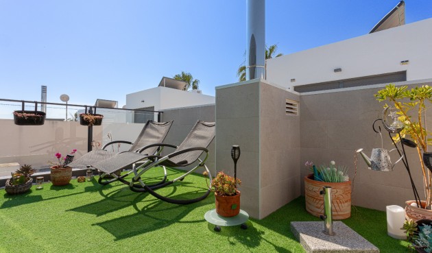 Återförsäljning - Villa -
Orihuela Costa - Costa Blanca