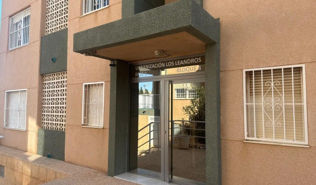 Återförsäljning - Apartment -
Torrevieja - Costa Blanca