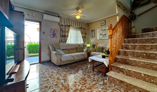 Återförsäljning - Town House -
Orihuela Costa - Costa Blanca