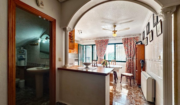 Återförsäljning - Town House -
Orihuela Costa - Costa Blanca