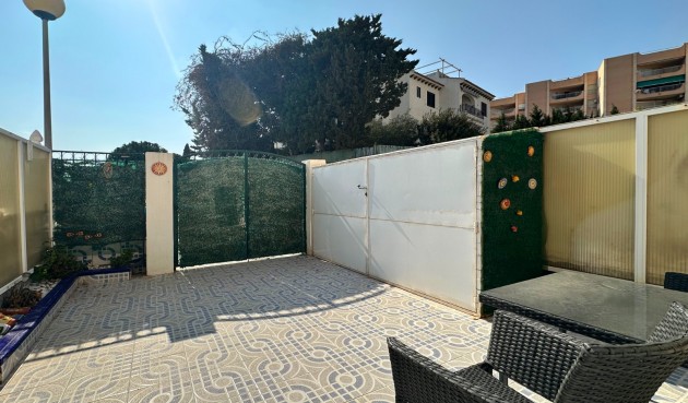 Återförsäljning - Town House -
Orihuela Costa - Costa Blanca