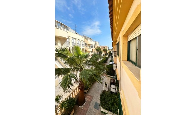 Återförsäljning - Town House -
Orihuela Costa - Costa Blanca