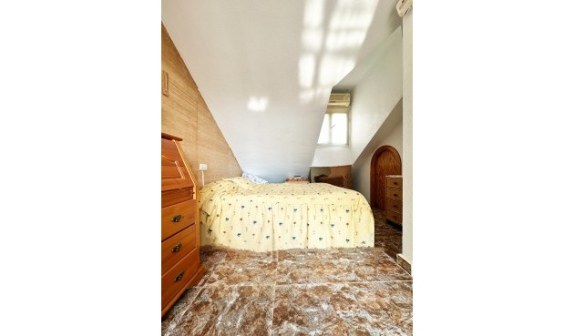 Återförsäljning - Town House -
Orihuela Costa - Costa Blanca