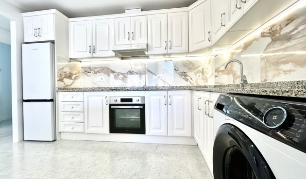 Återförsäljning - Apartment -
Campoamor - Costa Blanca